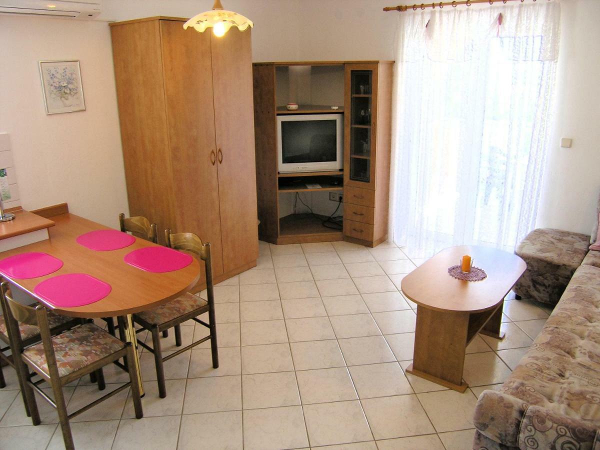 Apartman Juric Apartamento Krk Town Exterior foto