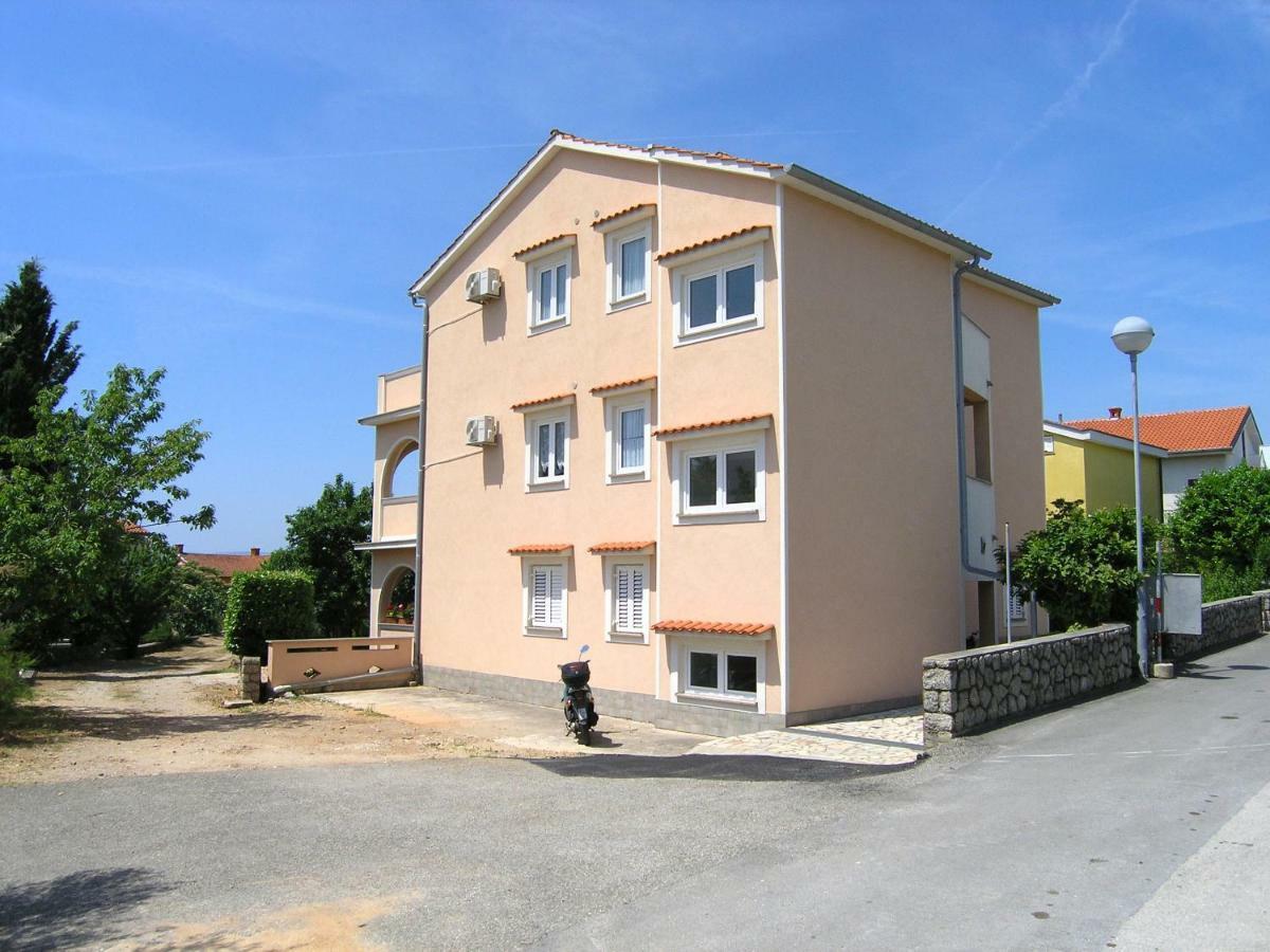 Apartman Juric Apartamento Krk Town Exterior foto