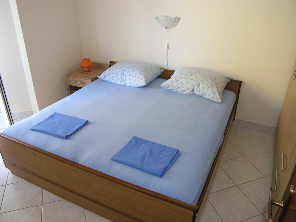 Apartman Juric Apartamento Krk Town Exterior foto