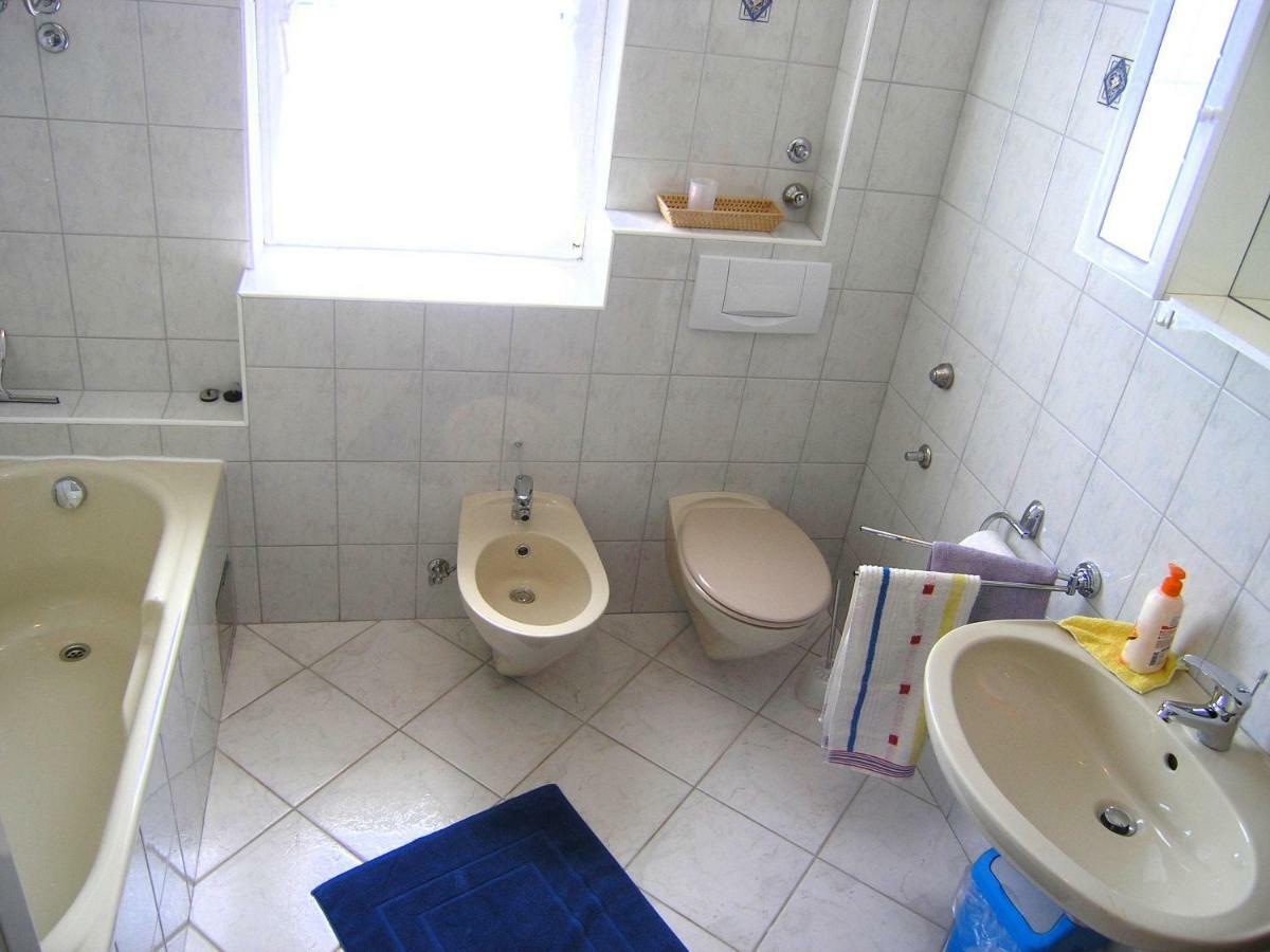 Apartman Juric Apartamento Krk Town Exterior foto
