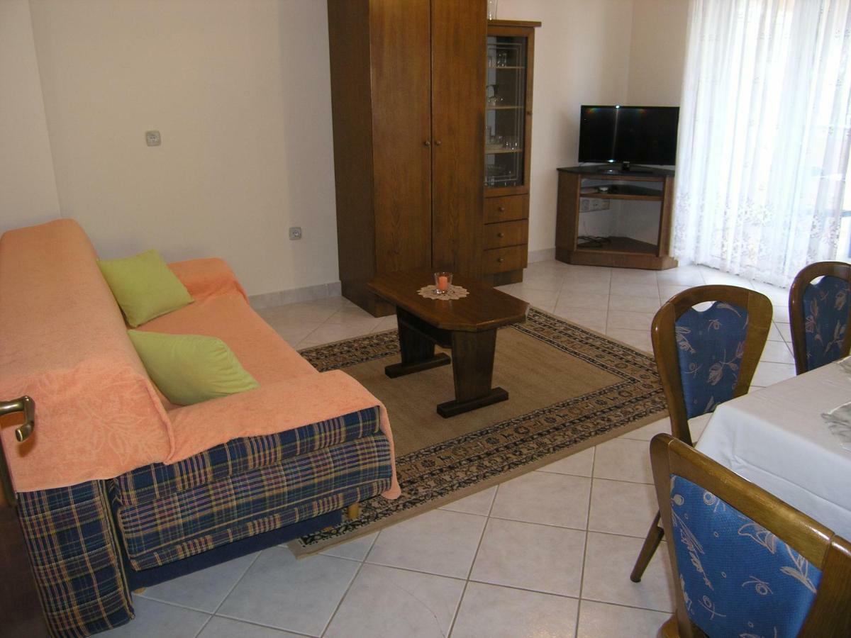 Apartman Juric Apartamento Krk Town Exterior foto