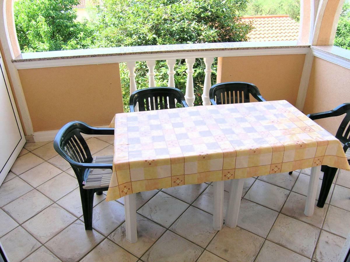 Apartman Juric Apartamento Krk Town Exterior foto