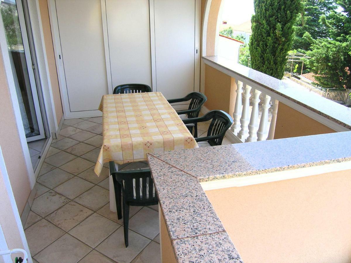 Apartman Juric Apartamento Krk Town Exterior foto